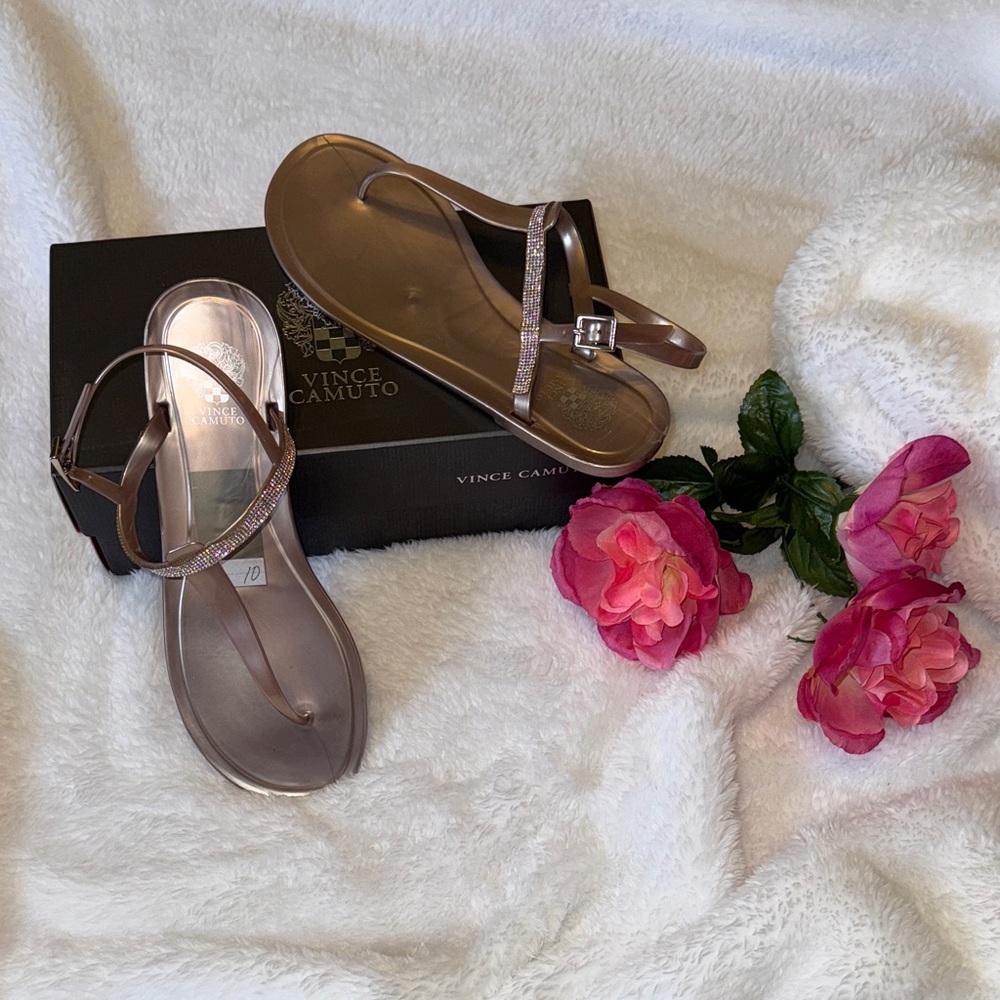 Vince Camuto Metallic Sandals - Shimmering Rose Gold NEW